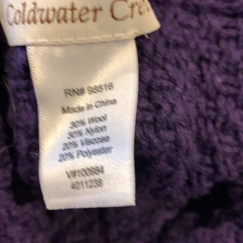 Ladies poncho - Picture 5 of 5